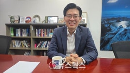 조정훈 