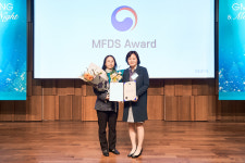 [#헬스콕] 신미현 애브비 이사 식약처장 표창·한올 약대생 미국 바이오클러스터 투어 성료·인투씨엔에스-비플 MOU·한미 비만신약 신속심사... 