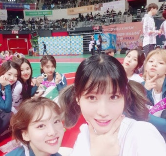 걸그룹 브랜드 평판 순위 공개...1위는 트와이스 사나 이어 레드벨벳 아이린-오마이걸 아린