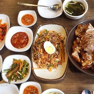 더맛있는족발보쌈 사가정역점