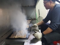 경주불국사 신라숯불돼지갈비, 구워 나오는 담양식 숯불갈비