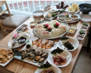 제주도 맛집 횟집, 제주 앞바다 횟집 전복 무한리필과 살아있는 통문어 즉석 제공