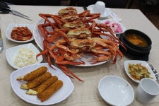 속초붉은대게, 직접 관리하는 속초산 홍게 무한리필로 제공하는 송파구 방이동 맛집