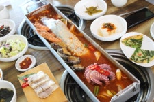 제주도 중문 맛집 삼원정, 생갈치 활용한 통갈치조림 및 통갈치구이 제공