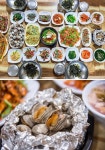 아름다운 설경이 매력적인 겨울의 순천, 제철 맞은 꼬막 정식 맛집 미향식당