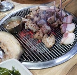 제주도에서 맛보는 진짜 제주흑돼지맛집, 도민상회 제주공항근처맛집으로 입소문나