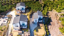 제주의 햇살을 담은 곳, 가족과 함께하기 좋은 서귀포 펜션 바당언덕
