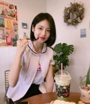 신예은, 성균관대 얼짱? '교복 사진' 하나로 여신 등극