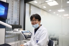 [의학칼럼] 노하우가 중요한 치아 임플란트, 치과 선택이 중요
