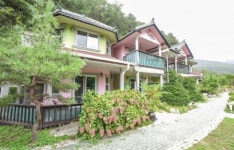 경기도 가평 펜션 그린듯이아름다운펜션, 반려견 동반 가능한 애견펜션 자연과 펜션이 어우러진 그림같은 곳