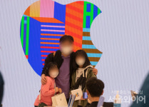 [포토] 여의도에 오픈한 애플스토어 2호점