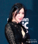 방송인서신혜티파니 | [포토] 티파니영, 시선 끄는 시스루 드레스 입고 등장