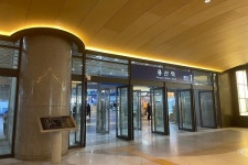 [영상뉴스] [핫플 현장탐방 ⑨] 3.3㎡당 1억원 가뿐?… 집무실 훈풍 부는 용산