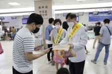 전남대병원 제2차 아동학대 예방 캠페인 개최