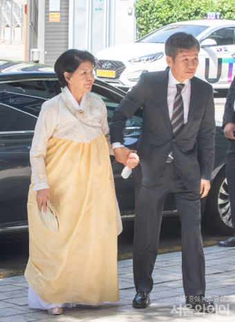 [포토] 결혼식 참석한 정몽규 HDC그룹 회장