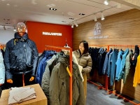 롯데백화점, 본점 에비뉴엘 4층 프리미엄 아우터 전문관 오픈