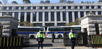 윤 대통령 탄핵심판 25일 변론종결… 주말 최종의견 준비