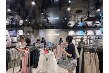 이랜드리테일 NC베이직, 고잔점 흥행 성공