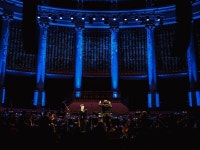 클래식의 수도 빈에 울려 퍼진 K팝…빈 심포니와 슈주 려욱 협연