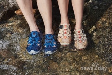 [뉴스투데이 L] K2, 계곡 트레킹용 아쿠아슈즈 ‘샤인 쿨’ 선봬