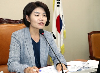 민주당 한정애, 한국당에 ‘상가임대차보호법’ 통과 호소