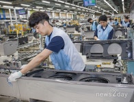 [뉴투포토] “바쁘다 바빠”…삼성전자 무풍에어컨 생산라인 풀가동