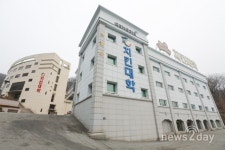 [현장 르포] 세계유일의 치킨 사관학교  BBQ 치킨대학 가보니