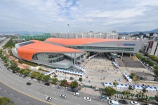 친환경 커넥티드카의 미래를 보다