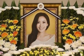 고 유채영, 11주기를 맞아 그리움에 잠긴 이들