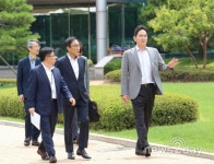 이재용 부회장, ‘탈일본 현장’ 중간 점검 시작