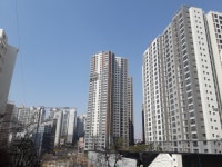 서울 아파트 매매가격 39주 만에 마이너스…하락세 본격화?