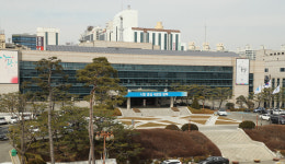 평택시, 코로나19 관련 10일 긴급 브리핑…60대 확진자 오간 박애병원·안중서울의원 전수검사