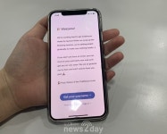 [현장] 김봉진에 박영선까지 뛰어든 ‘클럽하우스’, 폐쇄적 목소리 SNS가 뭐길래