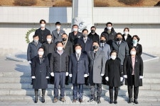 영주시의회, 임인년 새해 충혼탑 참배…공식일정 시작