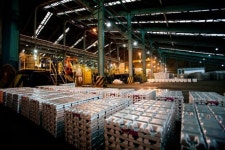 “고려아연, 3분기 금속가격 하락으로 수익성 악화 우려”