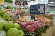 [뉴투포토] 하나로마트 “야간 쇼핑하고 할인받으세요”