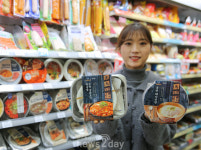 [신상NEWS] CU ‘대체 계란’, 메가커피 ‘디카페인’…新트렌드 따른 신상