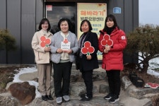 세종시, 전의면 해바라기 방문요양사업소에 ‘착한 가게’ 현판 전달