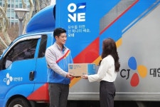 CJ대한통운, G마켓 익일 배송 서비스 스마일배송 택배 전담한다…연 3000만 박스 규모