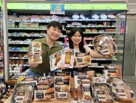 CU, 명륜진사갈비 콜라보 간편식 16종 출시...고기 넣은 든든한 한끼