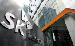 [이 특징주 버핏이라면] SK텔레콤, 신고가 경신…방어주로 주목