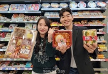 [신상NEWS] CU‧파리바게뜨‧신세계百 스위트, 수능응원 상품 선봬