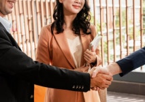 미국·이탈리아 가교 역할하는 유통업계...BBQ치킨·젠테, 현지 행사 참여