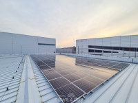 [뉴투포토] 현대면세점, 물류센터 위 태양광발전패널 설치 “소나무 7900그루 심는 효과”