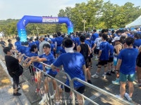 [현장 리포트] 지압판·온수 복불복까지...롯데웰푸드, 2025 설레임런 3800명 달궜다