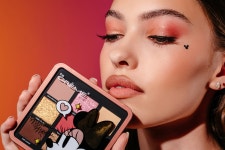 LG생건, 美 더크렘샵 인수...북미시장 공략 가속도