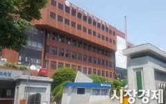 부산교육청, 검정고시 준비 학교 밖 청소년에 교과서 지원