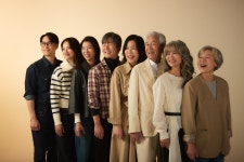 시니어들의 건강한 삶 응원... 모다모다, 시니어 모델과 화보 촬영