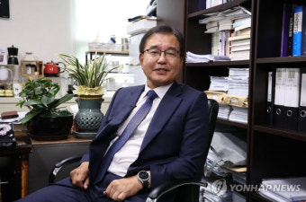 이명현 채상병 특검, 박정훈 대령 변호인 만나 특검 준비 돌입