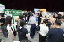 [르포] 하반기 편의점 풍향계, CU 상품 컨벤션 현장 엿보니